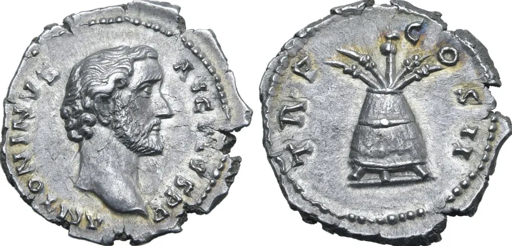 RIC III Antoninus Pius 58b